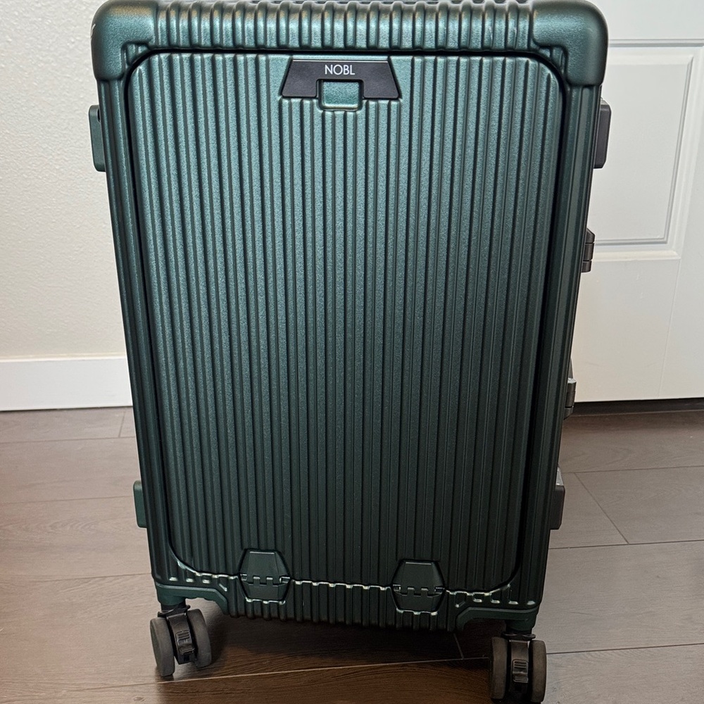 NOBL Travel Carry On